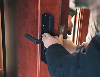 西畴24小时上门开锁公司